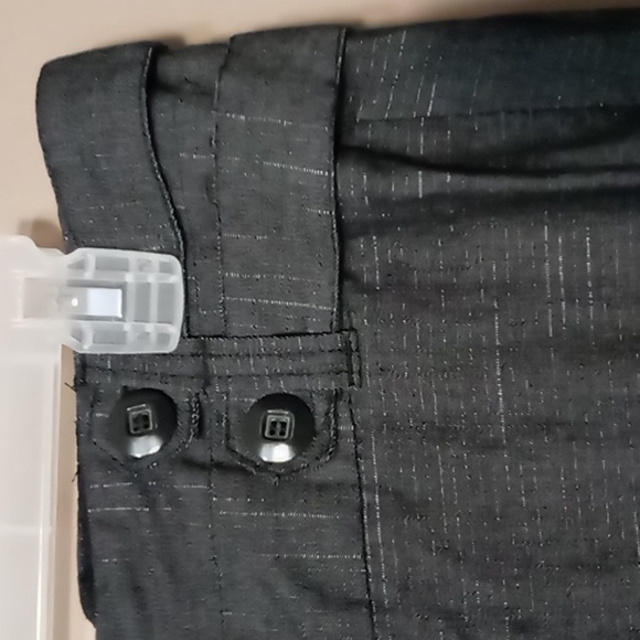 Gray Trousers with Elegant Design - Picture 6 of 9